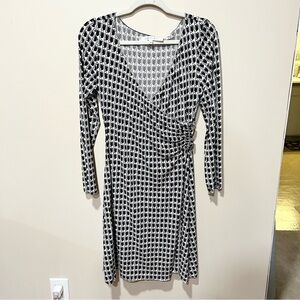 Studio M Sleek Flowy Comfy Long Sleeve Dress